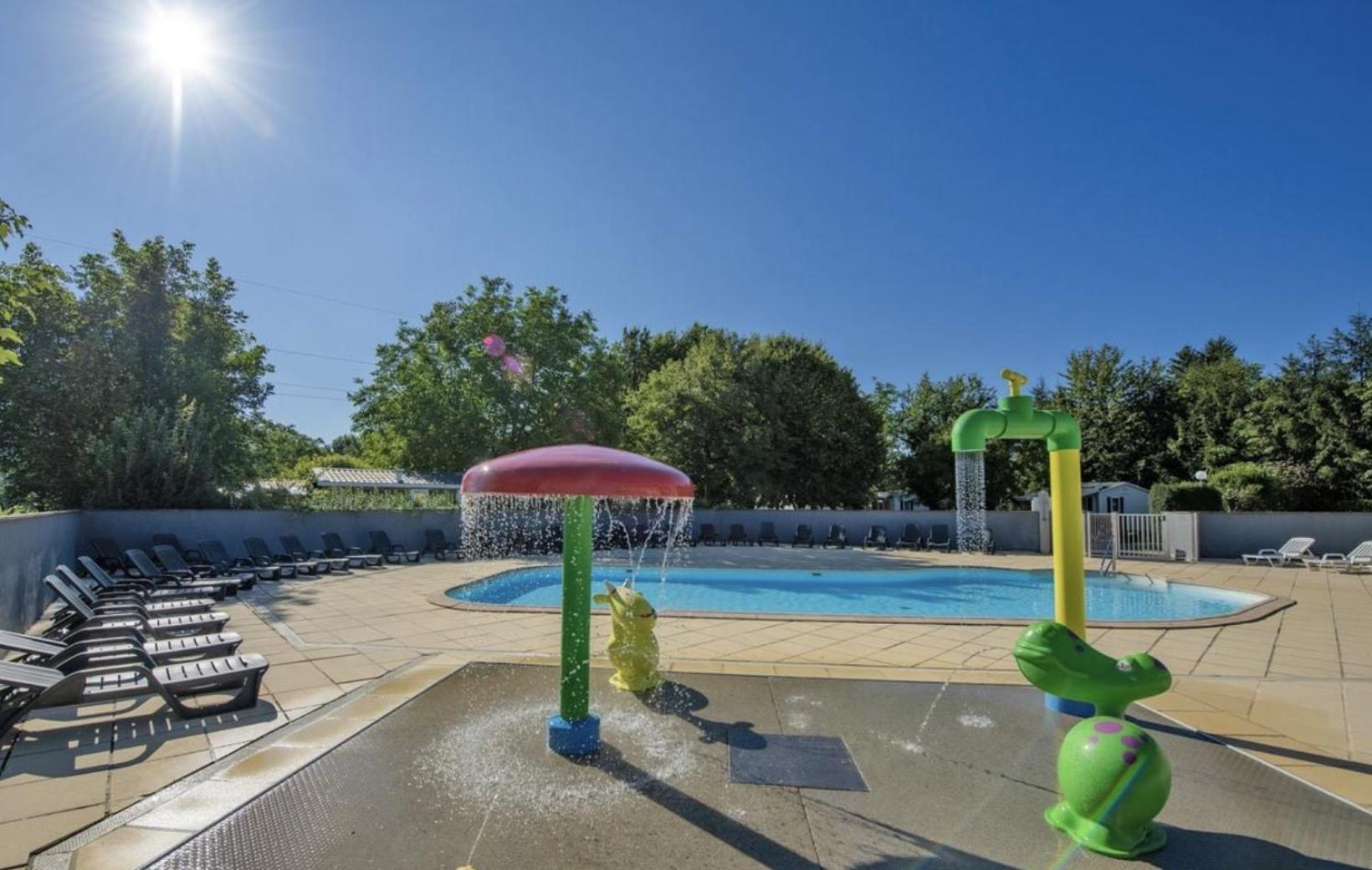 Le Muscat - Bungalow Pour 5 - Tv - Clim Boofzheim エクステリア 写真
